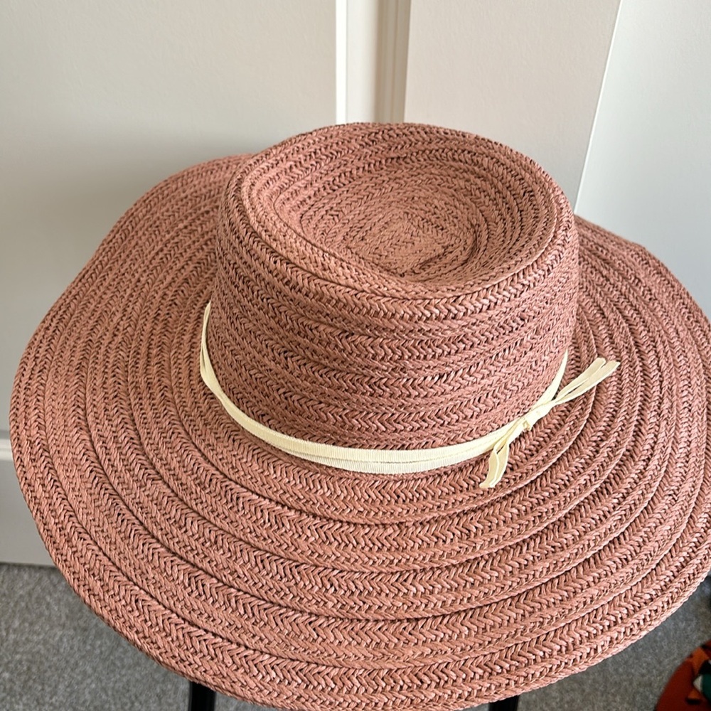 Hat - Picture 3 of 3